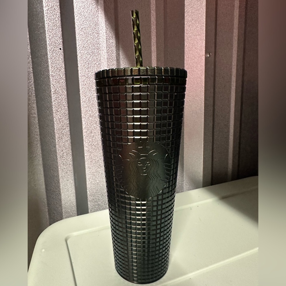 NEW venti Starbucks grid tumbler